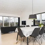4 Star In Odder-by Traum
